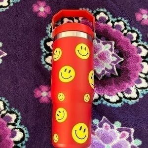 Boutique Red Cup With Smiley Faces And Comes With Straw NWOT